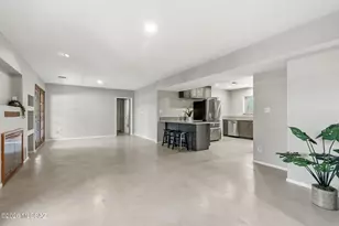 6035 E San Cristobal St, Tucson, AZ 85715 - Photo 12