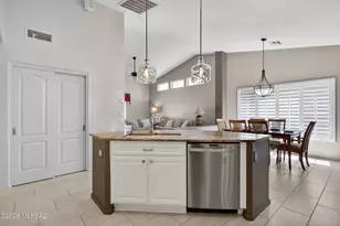 62724 E Flower Ridge Dr, Saddlebrooke, AZ 85739 - Photo 8