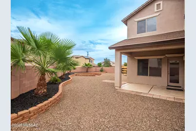 200 W Camino Espiga, Sahuarita, AZ 85629 - Photo 2