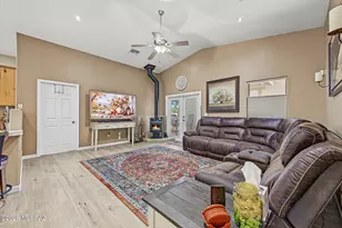 2310 W Calle Grato, Oracle, AZ 85623 - Photo 6