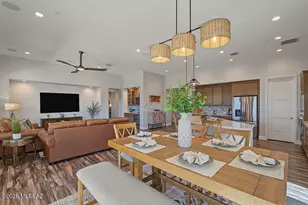 1724 E Holw Crk Dr, Green Valley, AZ 85614 - Photo 16