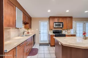 1468 W Meadow Hills Dr, Nogales, AZ 85621 - Photo 10
