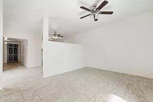 839 W Wedwick St, Tucson, AZ 85706 - Photo 6