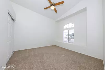 1562 W Via De Chapala, Sahuarita, AZ 85629 - Photo 20