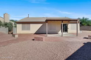 8892 E Apache Well Pl, Tucson, AZ 85730 - Photo 14
