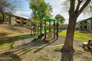 5751 N Kolb Rd, Tucson, AZ 85750 - Photo 24