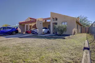 5704 E 24th St, Tucson, AZ 85711 - Photo 2