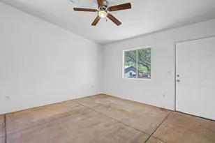 81 E Laguna St, Tucson, AZ 85705 - Photo 10