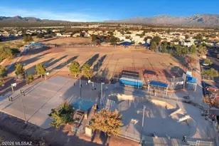 9449 N Weather Hill Dr, Tucson, AZ 85743 - Photo 50