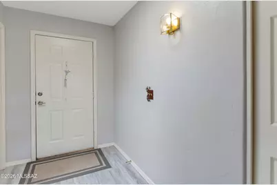 709 W Sunlight Lane, Tucson, AZ 85704 - Photo 6