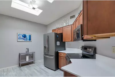 709 W Sunlight Lane, Tucson, AZ 85704 - Photo 16