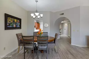 709 W Sunlight Ln, Tucson, AZ 85704 - Photo 14