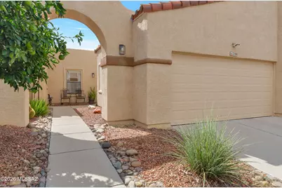 709 W Sunlight Lane, Tucson, AZ 85704 - Photo 2