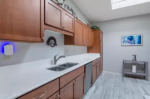 709 W Sunlight Ln, Tucson, AZ 85704 - Photo 16
