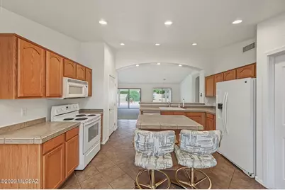 2701 E Sawyer Road, Green Valley, AZ 85614 - Photo 8