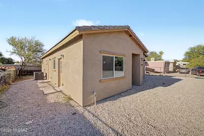 5639 S Masterson Avenue, Tucson, AZ 85706 - Photo 2