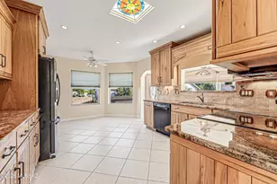 1033 W Placita Agradable, Green Valley, AZ 85614 - Photo 14