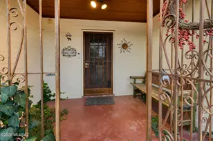 4234 E Texas Cir, Tucson, AZ 85711 - Photo 4