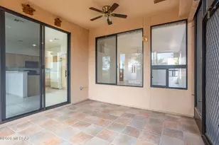 352 N Royal Bell Dr, Green Valley, AZ 85614 - Photo 34