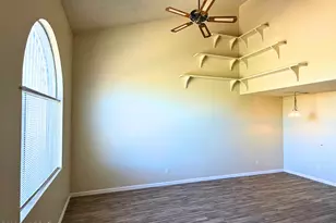 2620 W Ironcrest Dr, Tucson, AZ 85745 - Photo 6