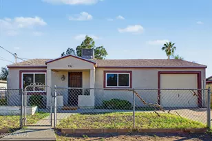 906 E Halcyon Rd, Tucson, AZ 85719 - Photo 2