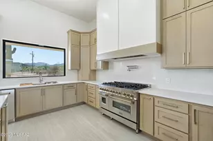 3925 W Ironwood Hill Dr, Tucson, AZ 85745 - Photo 14