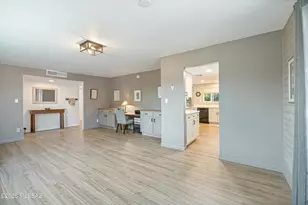 8672 E Olympic Club Cir, Tucson, AZ 85710 - Photo 6