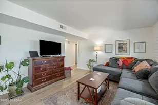8672 E Olympic Club Cir, Tucson, AZ 85710 - Photo 14