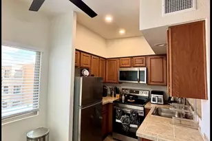 1810 E Blacklidge Dr, Tucson, AZ 85719 - Photo 14