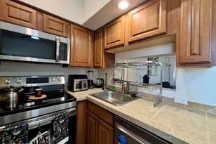 1810 E Blacklidge Dr, Tucson, AZ 85719 - Photo 16