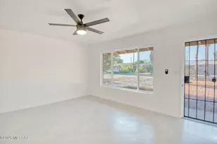 2303 E Beverly Dr, Tucson, AZ 85719 - Photo 10