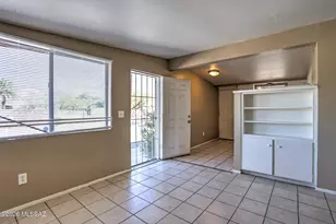 402 E Yavapai Rd, Tucson, AZ 85705 - Photo 30