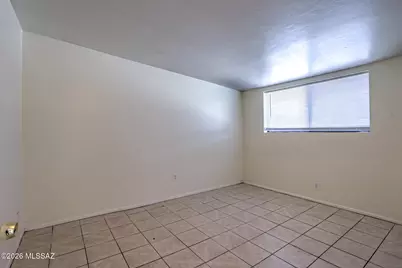 402 E Yavapai Road, Tucson, AZ 85705 - Photo 10