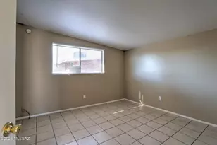 402 E Yavapai Rd, Tucson, AZ 85705 - Photo 38