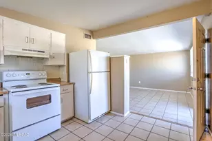 402 E Yavapai Rd, Tucson, AZ 85705 - Photo 34