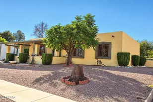 1560 S Santa Belia, Green Valley, AZ 85614 - Photo 2