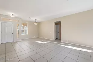 9910 N Crystal Spring Pl, Tucson, AZ 85742 - Photo 12