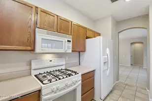 9910 N Crystal Spring Pl, Tucson, AZ 85742 - Photo 20