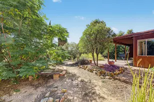 945 S La Higuera, Green Valley, AZ 85614 - Photo 34