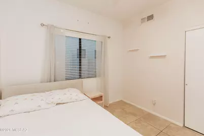 9513 E Lochnay Lane, Tucson, AZ 85747 - Photo 32