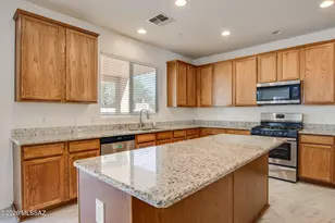 672 W Vuelta Buril, Sahuarita, AZ 85629 - Photo 4
