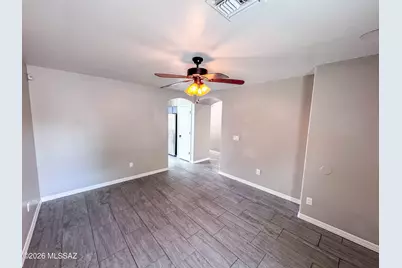 6938 S Creek Run Avenue, Tucson, AZ 85756 - Photo 2
