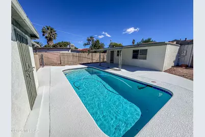 1801 E Waverly Street, Tucson, AZ 85719 - Photo 1