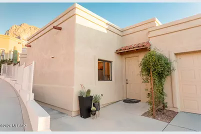 9809 N Ridge Shadow Place, Tucson, AZ 85704 - Photo 2