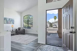 10008 E VÃ­a Del Pasto, Tucson, AZ 85747 - Photo 6