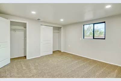8261 E 18th Street, Tucson, AZ 85710 - Photo 32