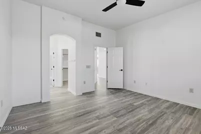 10627 E Northern Crest Drive, Tucson, AZ 85748 - Photo 32