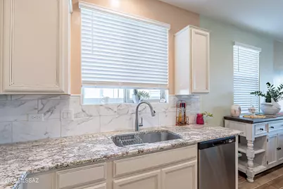 21388 E Charmaine Road, Red Rock, AZ 85145 - Photo 14