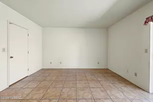 8961 E Linden St, Tucson, AZ 85715 - Photo 16