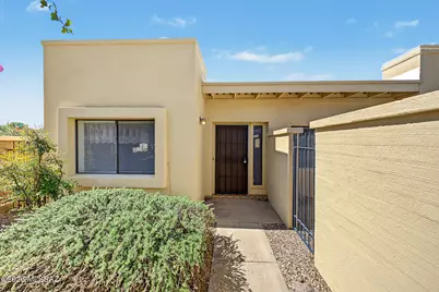 8961 E Linden Street, Tucson, AZ 85715 - Photo 2